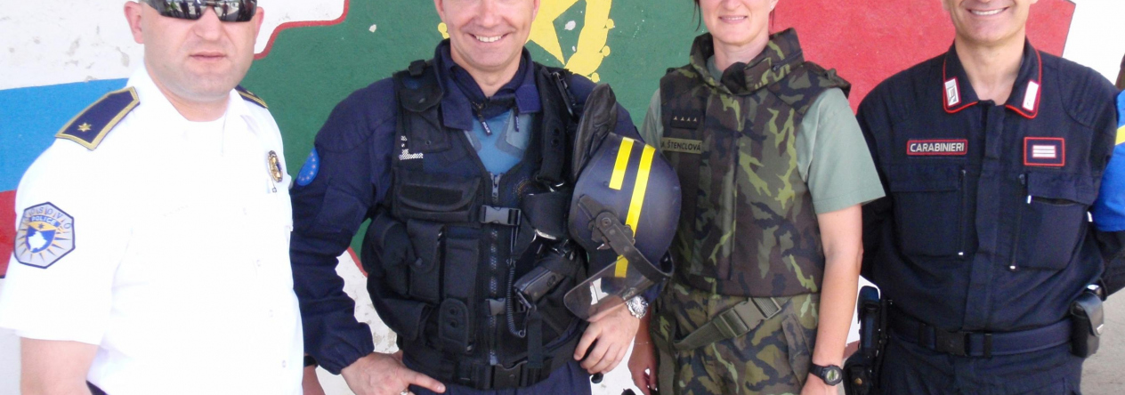 kosovo_2009_eulex.jpg